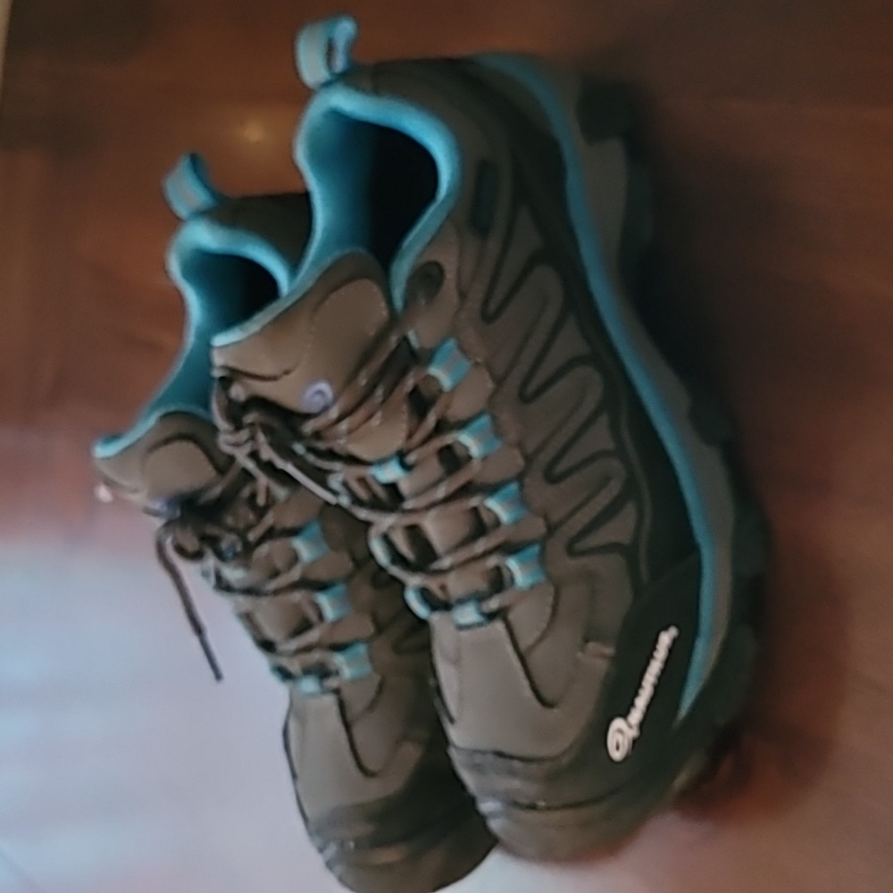 Nautilus womens work shoe